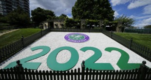 Rekordne nízka navštevnosť za posledných 15 rokov: Organizátori Wimbledonu prepúšťajú zamestnancov