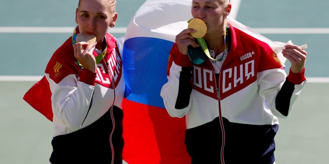 Jekaterina Makarovová, Jelena Vesninová, Medaila, Rusko