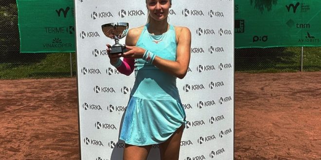 Rebecca Šramková, ITF Otočec, Víťazná trofej
