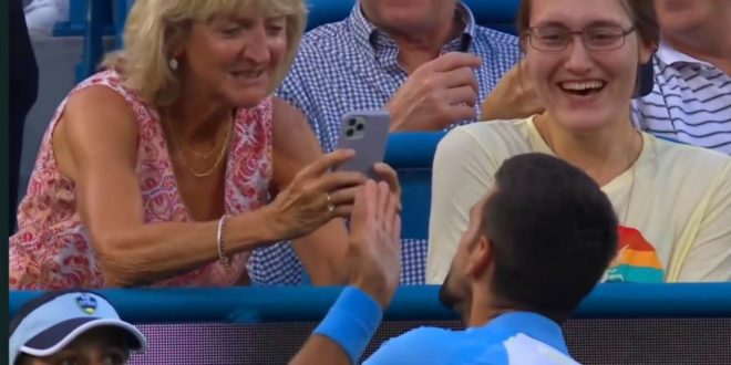 Novak Djokovič rozjasal fanúšikov v Cincinnati pekným gestom.