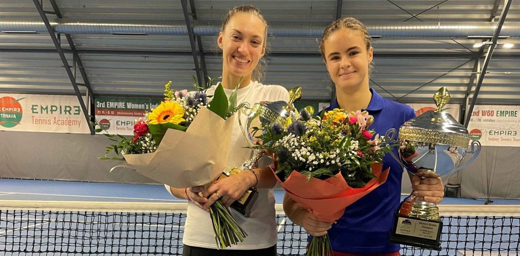 Natália Kročková, Tereza Mihalíková, ITF Trnava, Štvorhra, Titul, Trofej