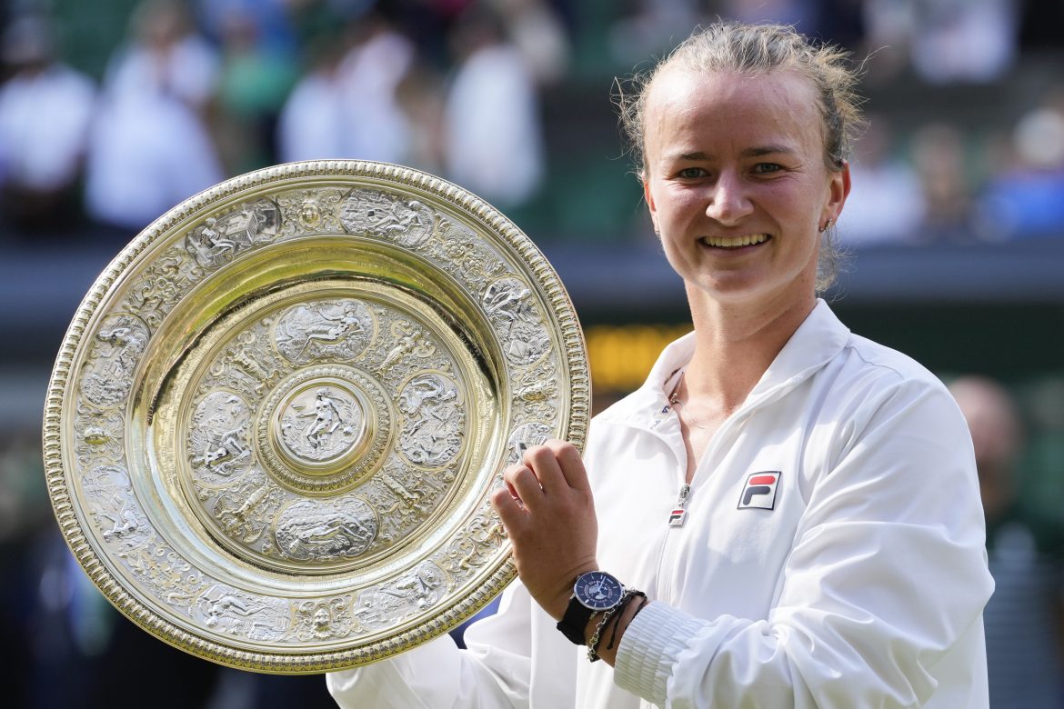 Barbora Krejčíková, Wimbledon 2024, Trofej