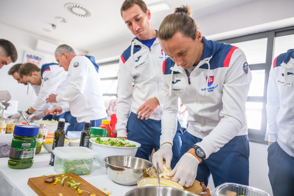 Jozef Kovalík, Lukáš Klein, Slovensko, Davis Cup, Slovenskí tenisti, Osijek, Plnenie tortíl