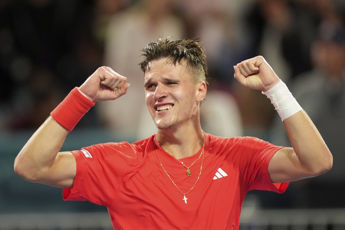 Jakub Menšík, ATP Miami Open, Finále