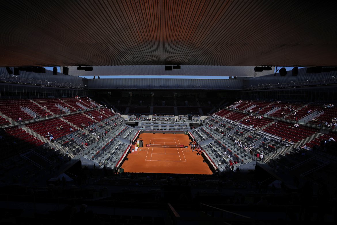 Mutua Madrid Open, Antuka, Turnaj, Prázdne hľadisko, Prerušenie