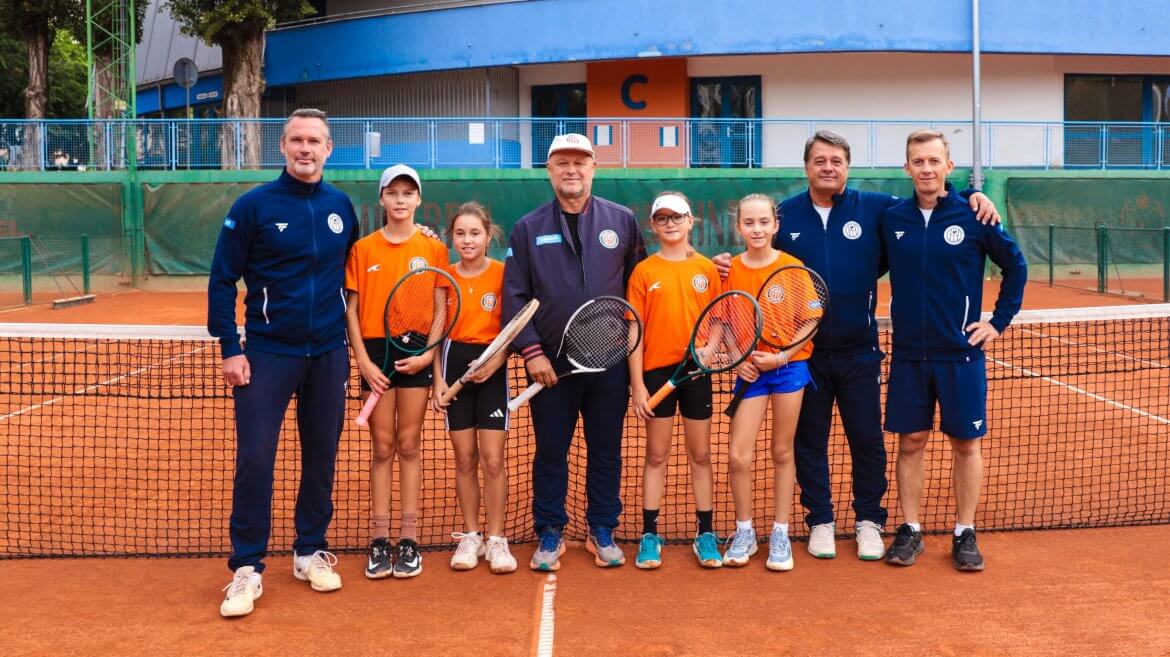 Hrajme tenis Slovensko