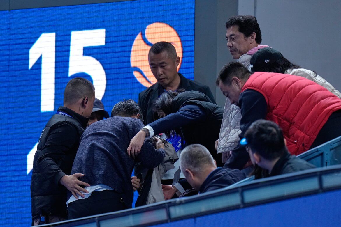 Fanúšik, Oko, Peking 2026